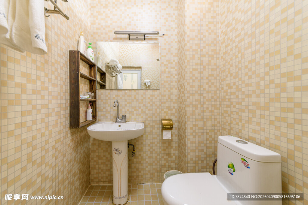 简约温馨的卫生间一角