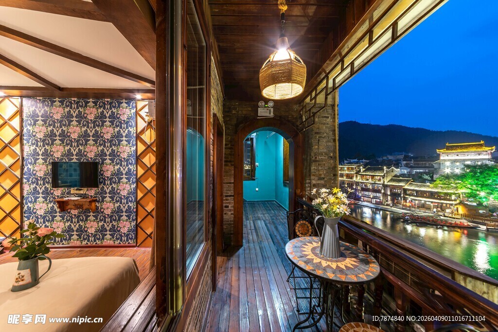 温馨雅致的阳台观景空间