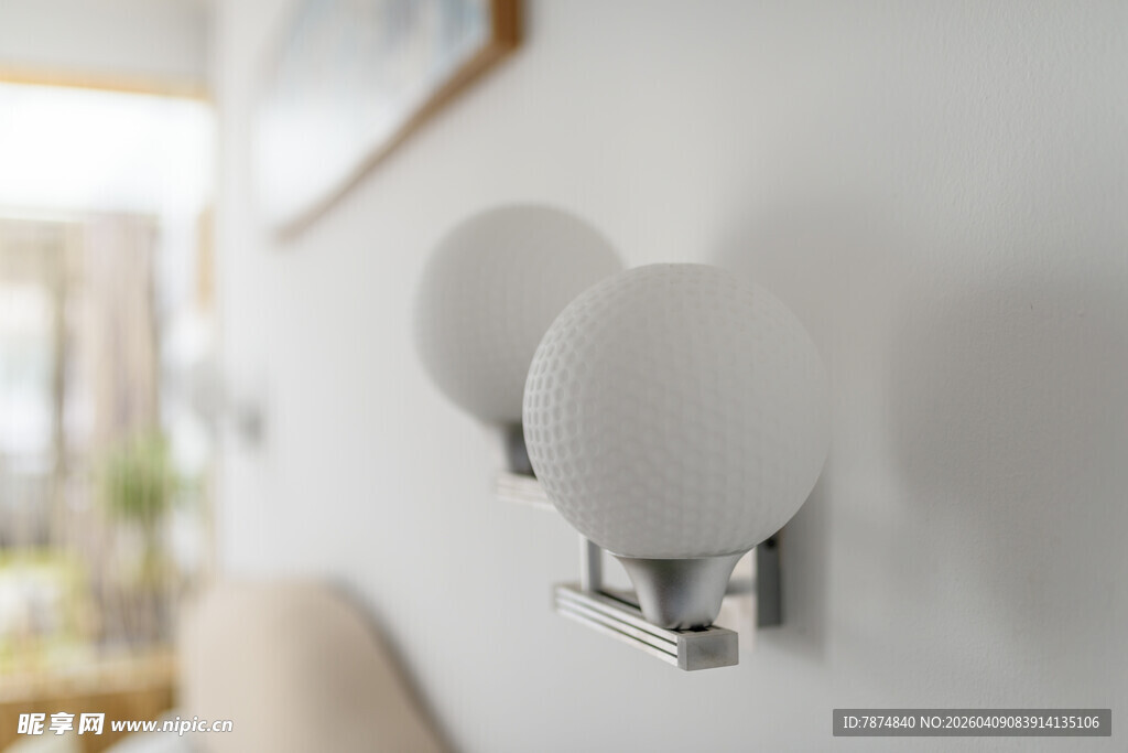 简约双头壁灯 点亮空间