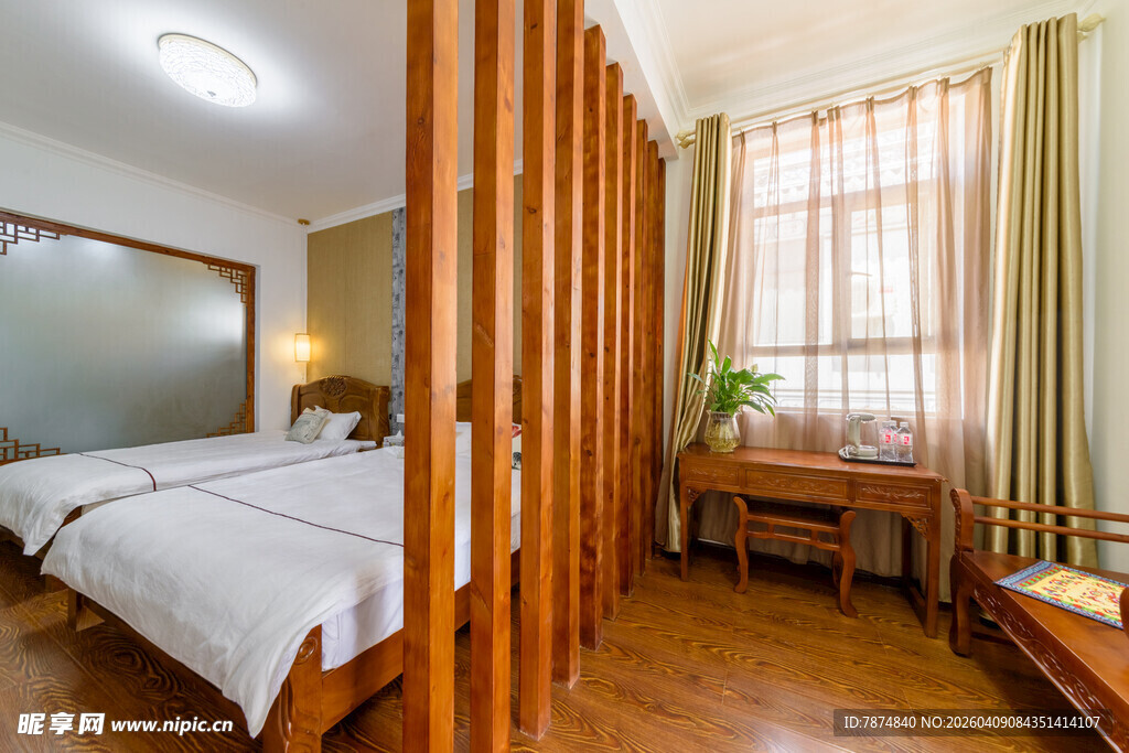 温馨木质风格卧室空间