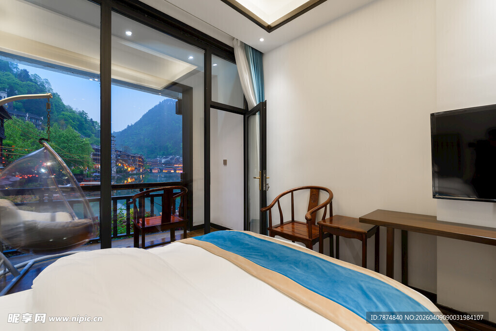 温馨观景卧室 惬意休憩处