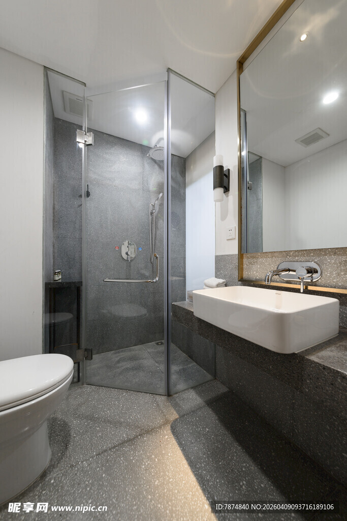 现代简约风浴室空间