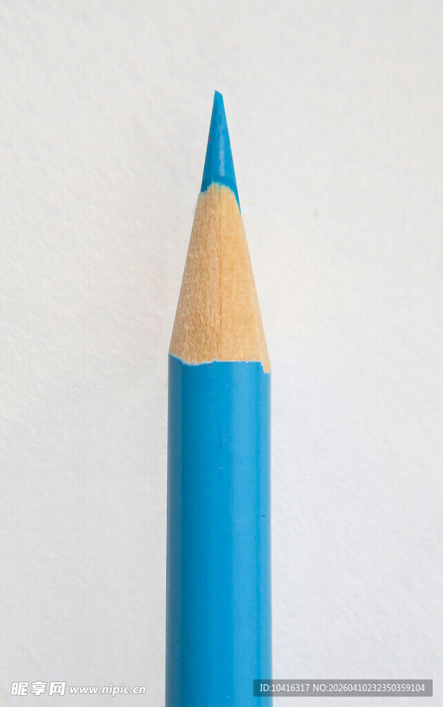 蓝色铅笔特写