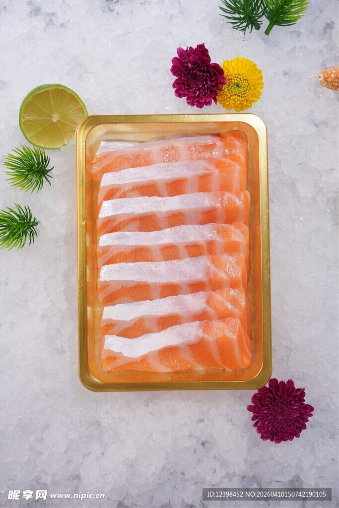 切片三文鱼摆盘展示