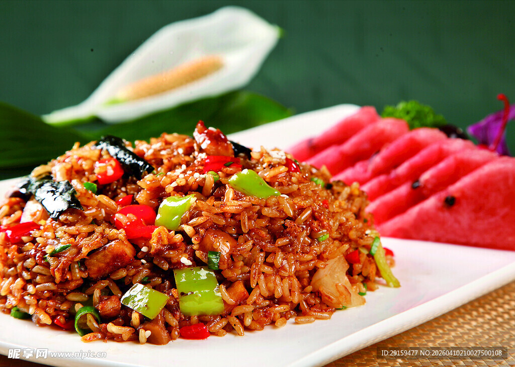 美味炒饭配西瓜