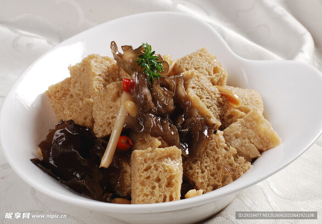 美味木耳拌豆腐