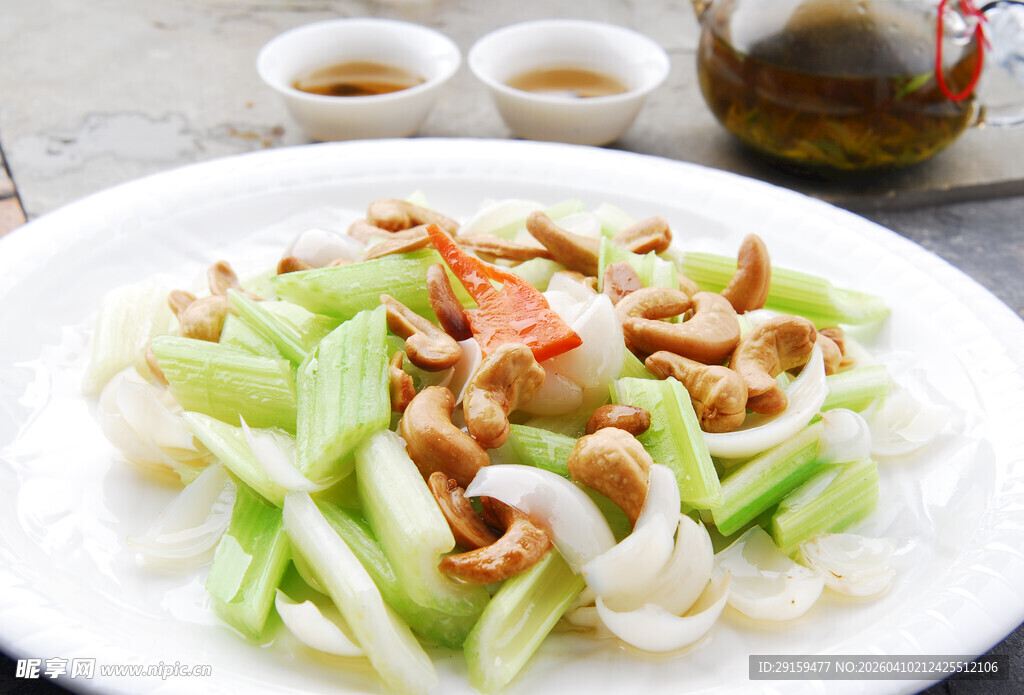 西芹腰果虾仁美味佳肴