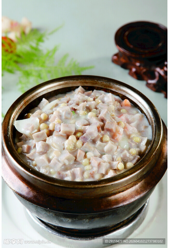 韩式石锅拌饭