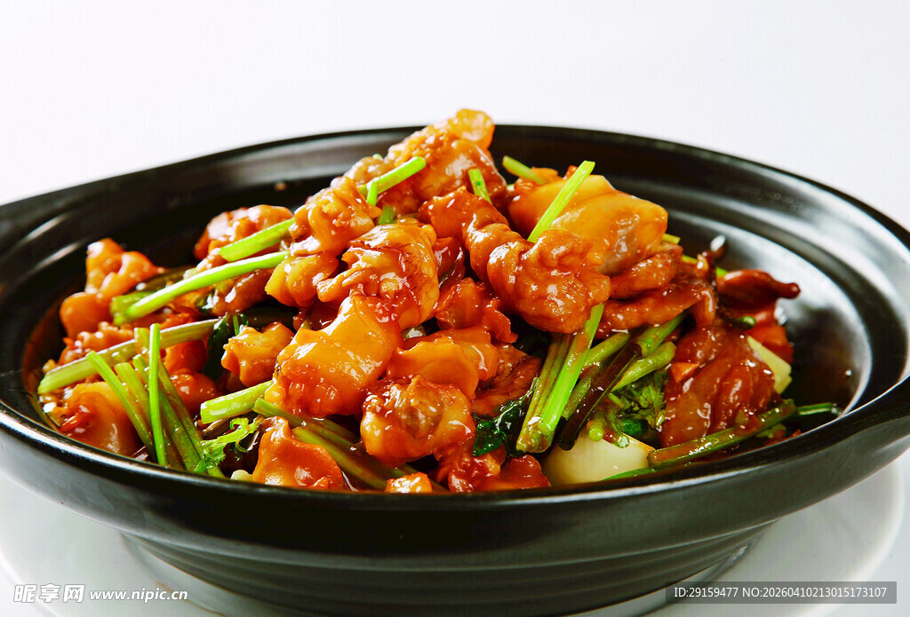 美味干锅鸡肉蔬菜组合
