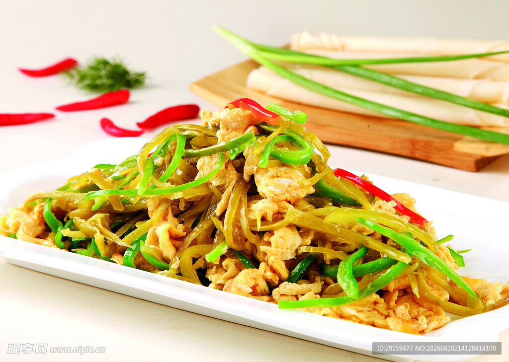 青椒炒肉丝美味诱人