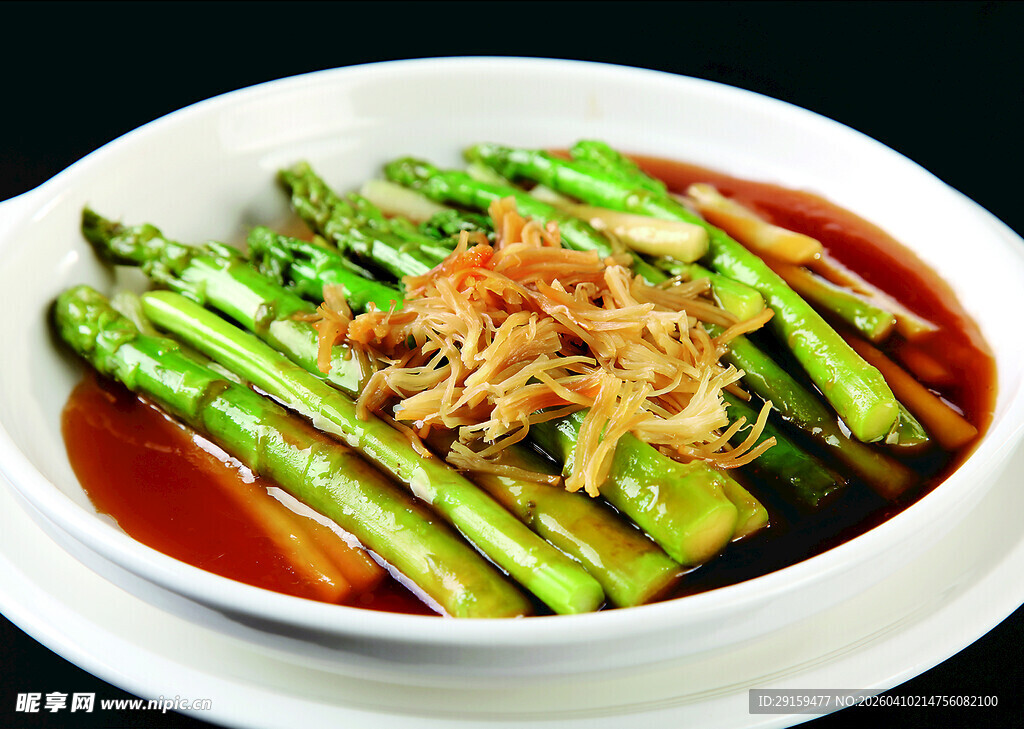 白灼芦笋配干丝