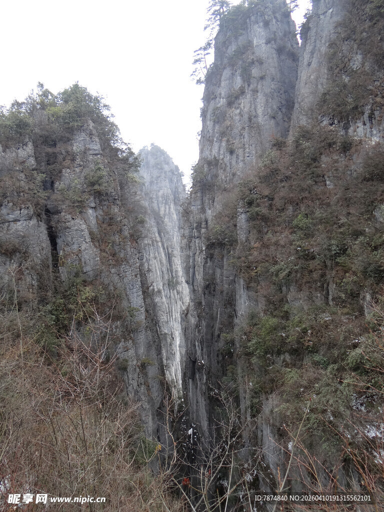 恩施险峻奇峰景观