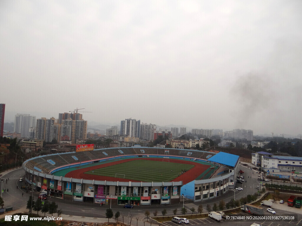 恩施城市中的大型体育场