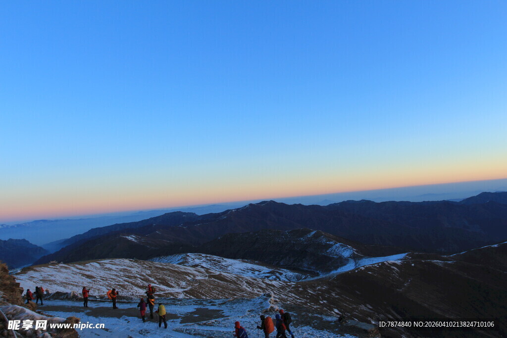 冬日山景 游人赏景好去处