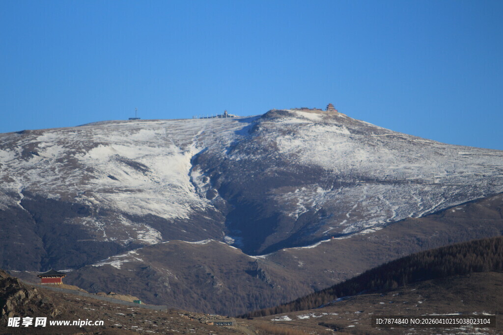雪山壮丽风光