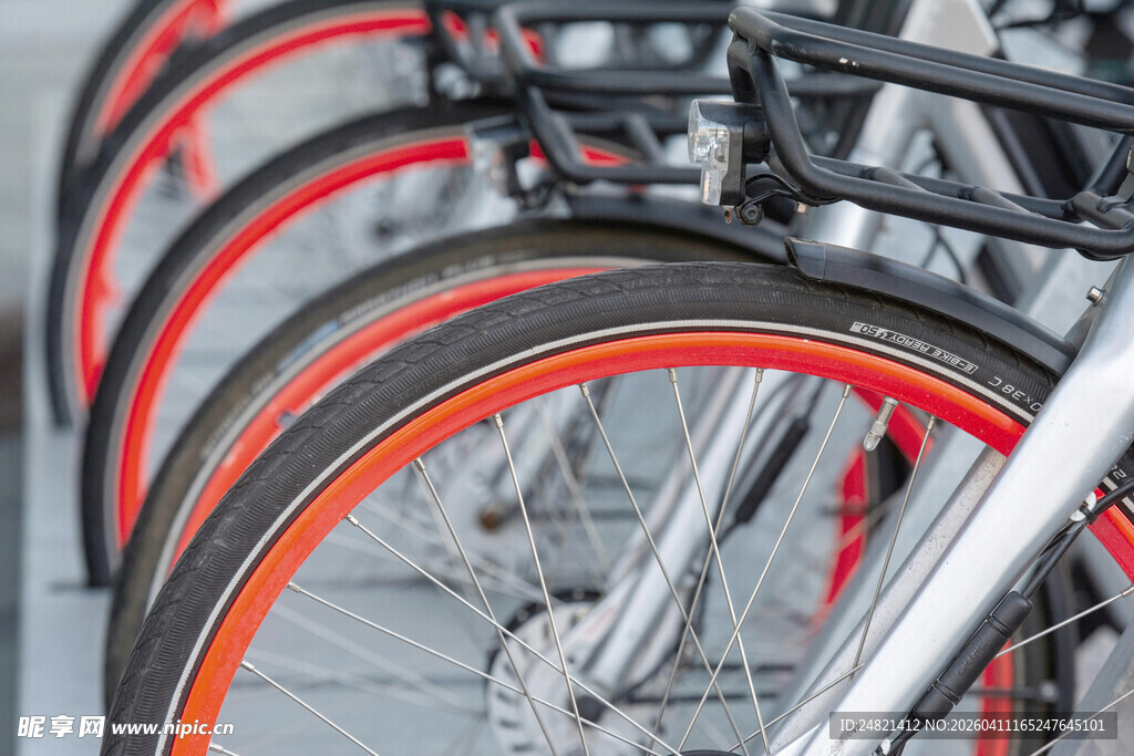 自行车车轮特写