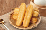 金黄酥脆油条