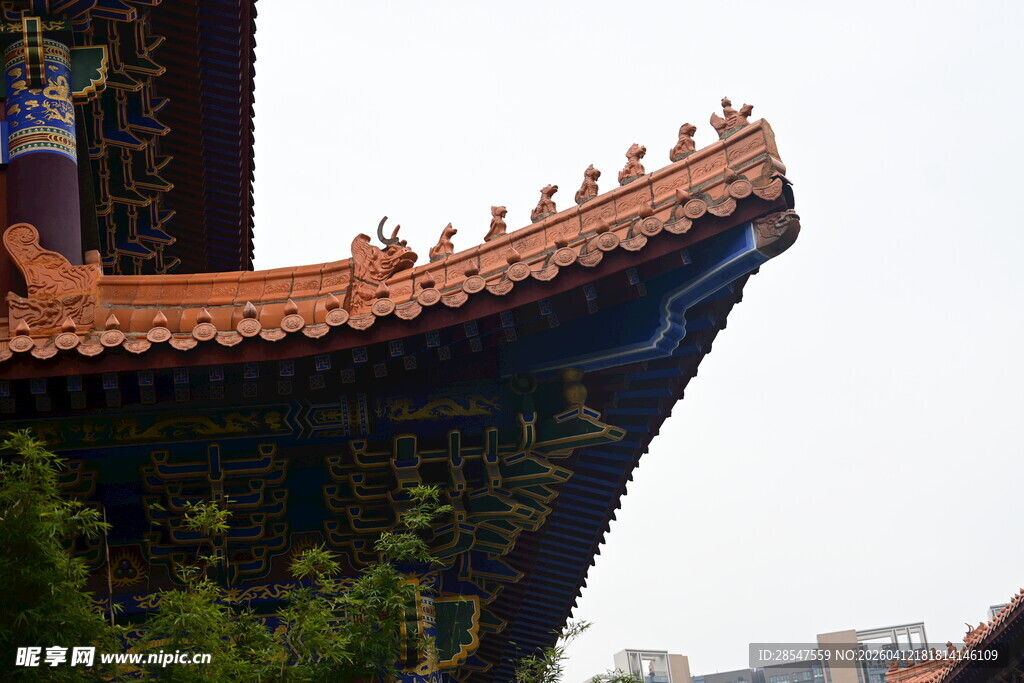 中式古建筑飞檐一角