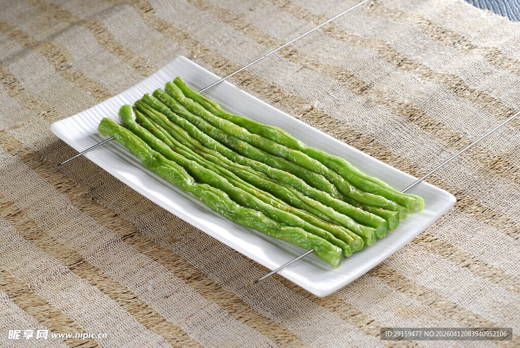 盘中鲜嫩四季豆