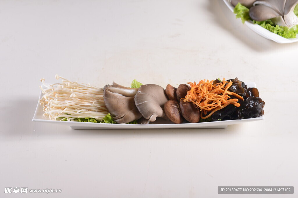 多样菌菇拼盘