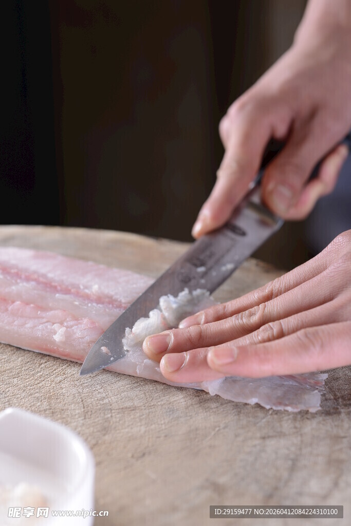 手艺人切鱼特写