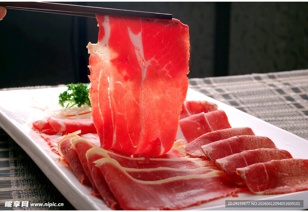 新鲜肉片摆盘展示