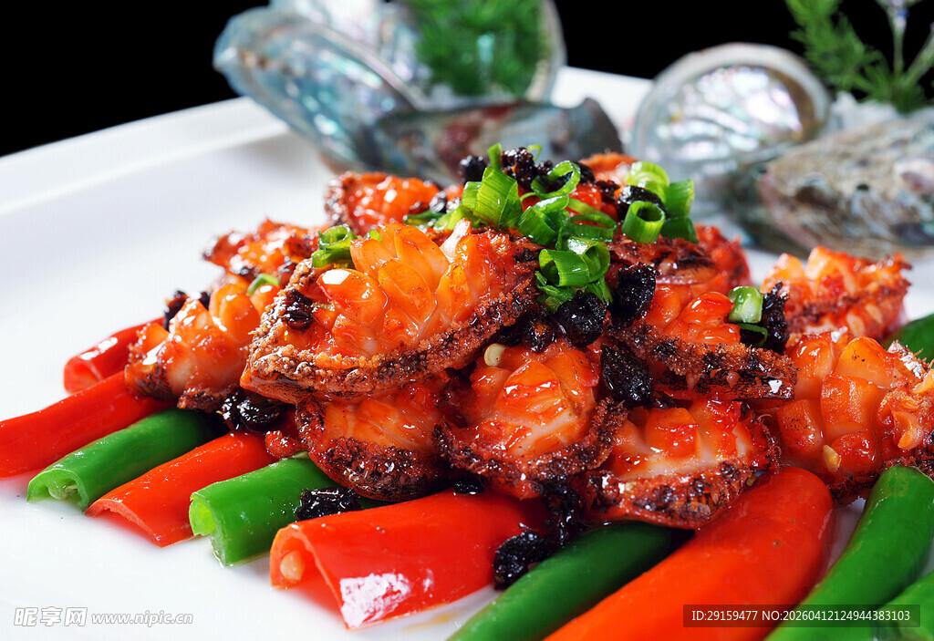 香辣虾配彩椒美味佳肴