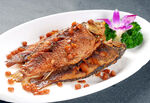香煎咸鱼配精美装饰