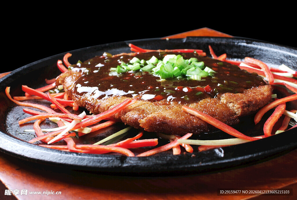 香煎牛排配时蔬