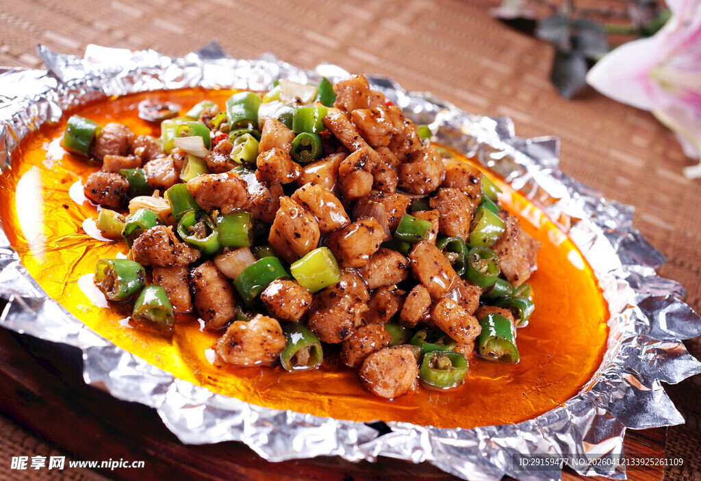 锡纸炒肉丁