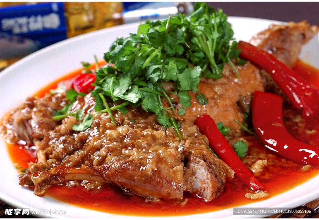 香辣可口的红烧鱼