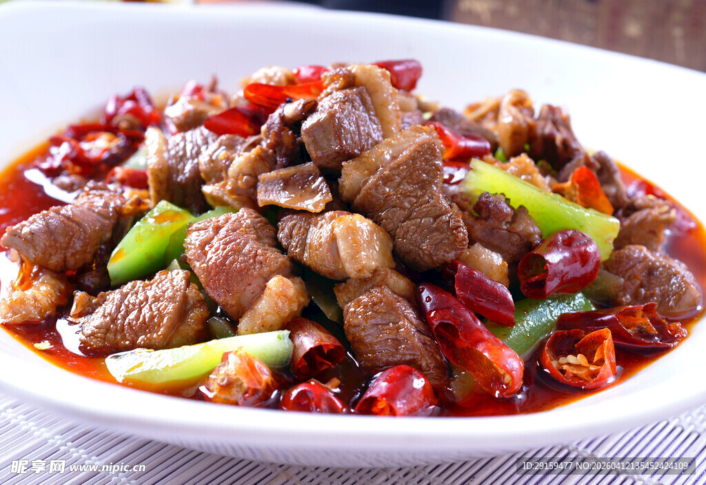 香辣美味炒兔肉