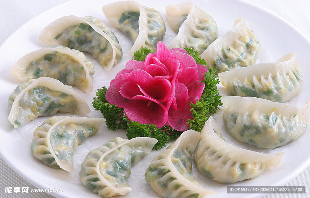 花样饺子摆盘