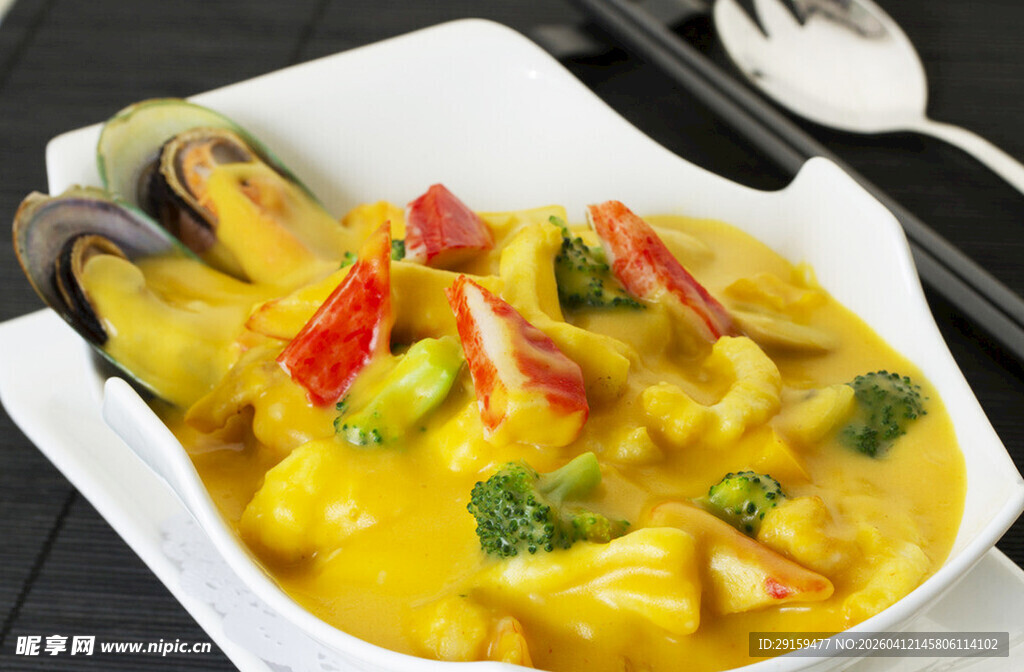 美味咖喱海鲜烩饭