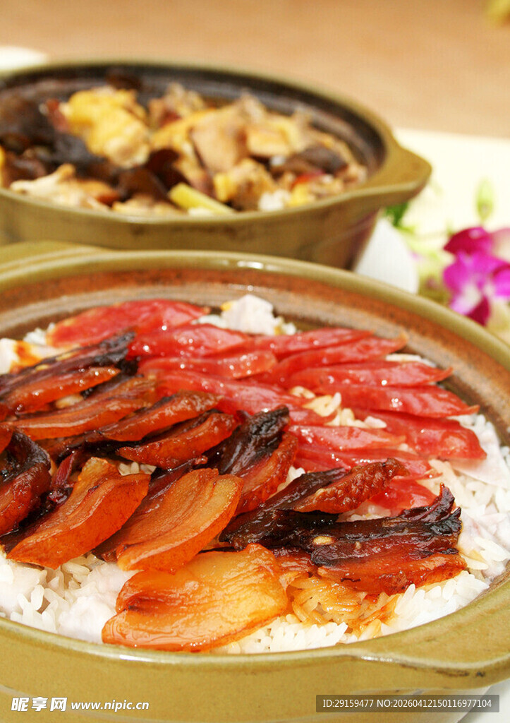 美味腊味煲仔饭