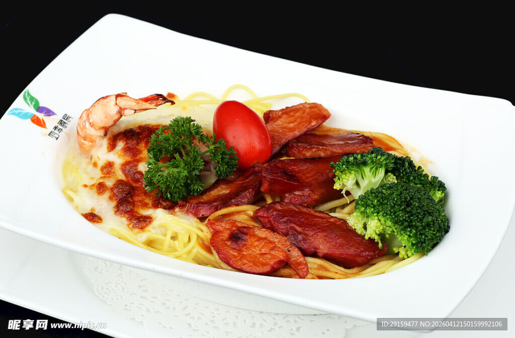 美味海鲜意面拼盘