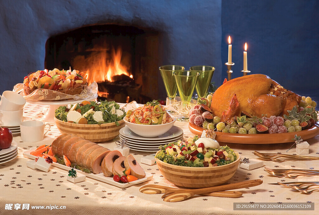 丰盛感恩节餐桌美食盛宴