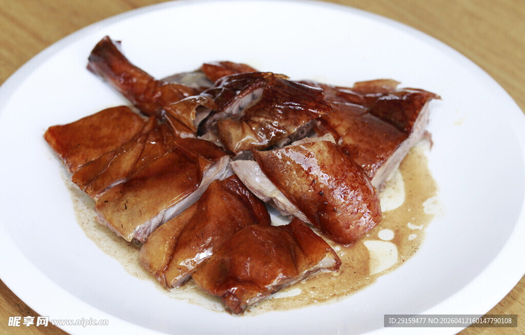 美味烤鸭摆盘展示