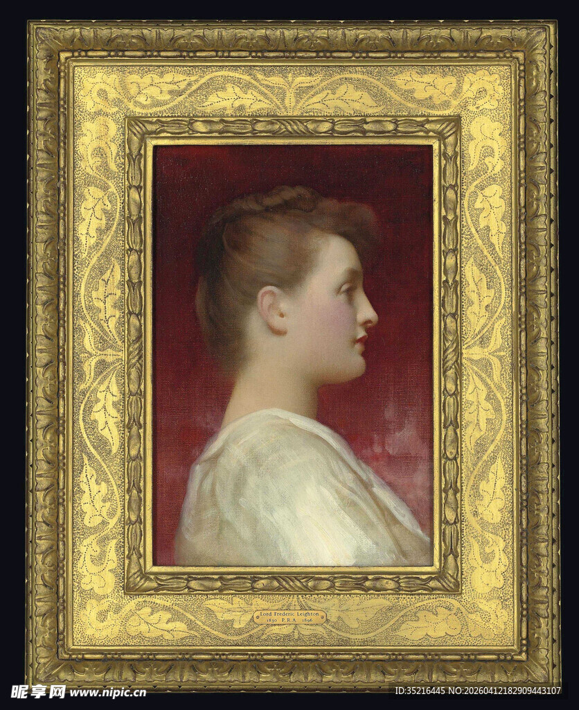 古典金色框中的女性肖像