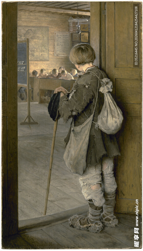 老人持杖背袋立于门口