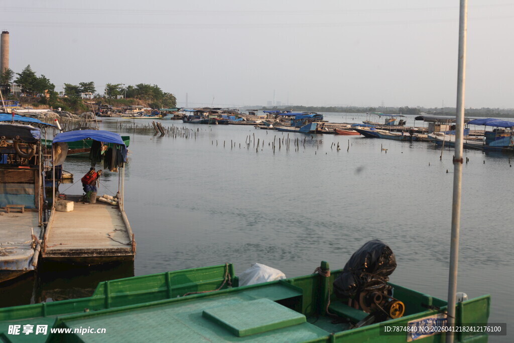 湛江水上码头景象