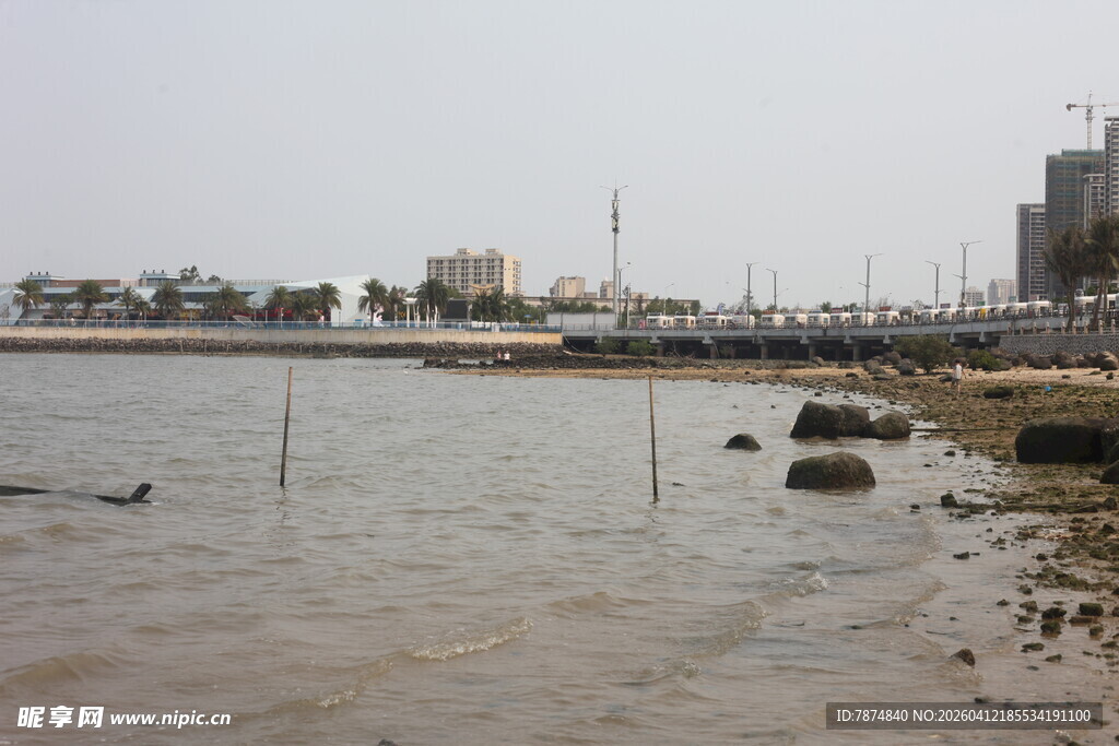 湛江海滨城市岸边景象