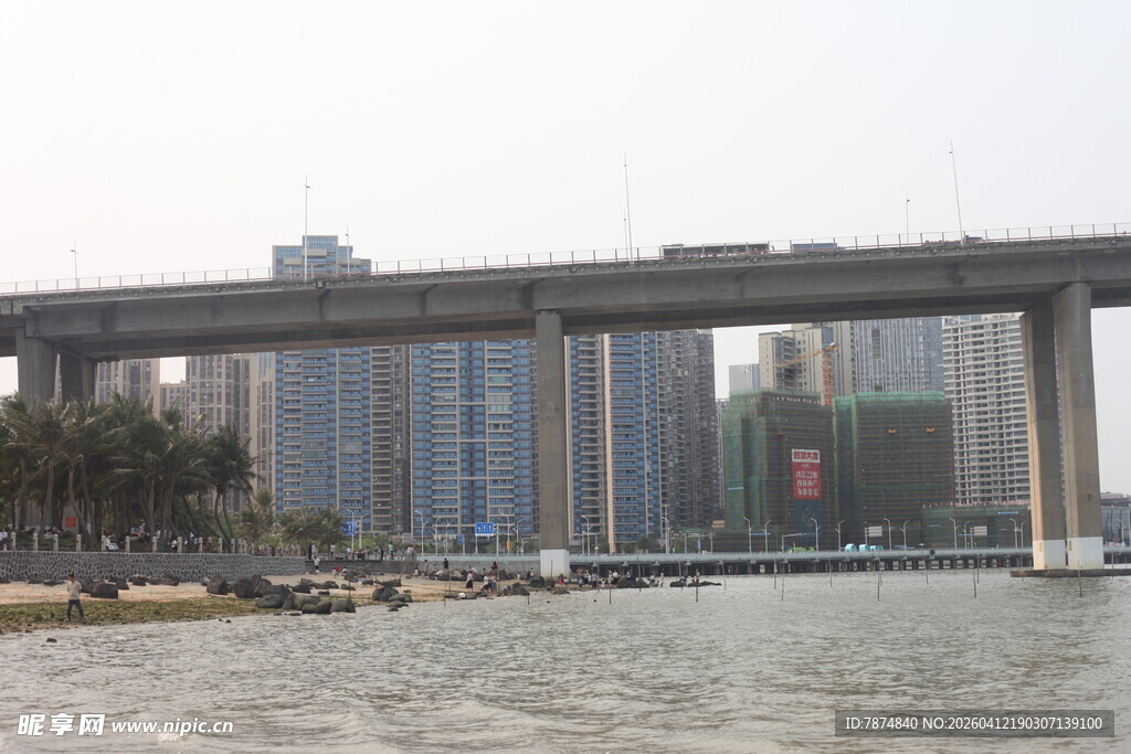 湛江城市河畔高架桥景观