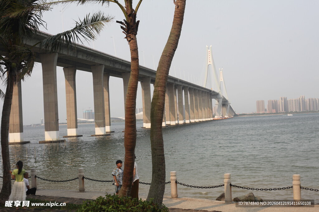 湛江海边大桥景观