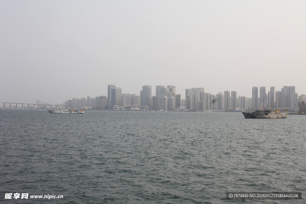 湛江海滨城市天际线远景