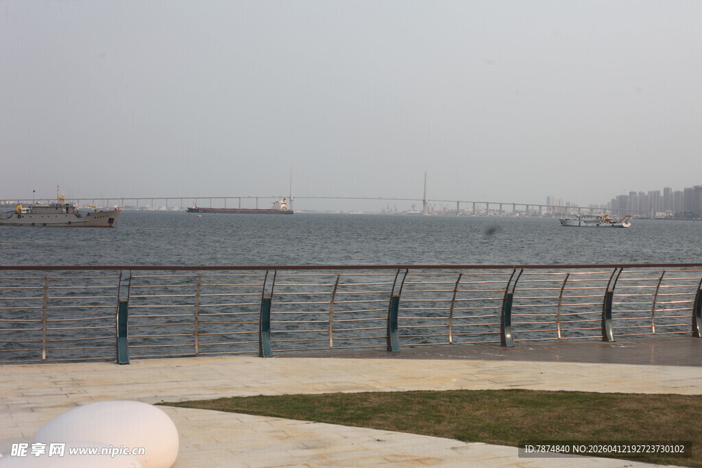 湛江海滨护栏景观