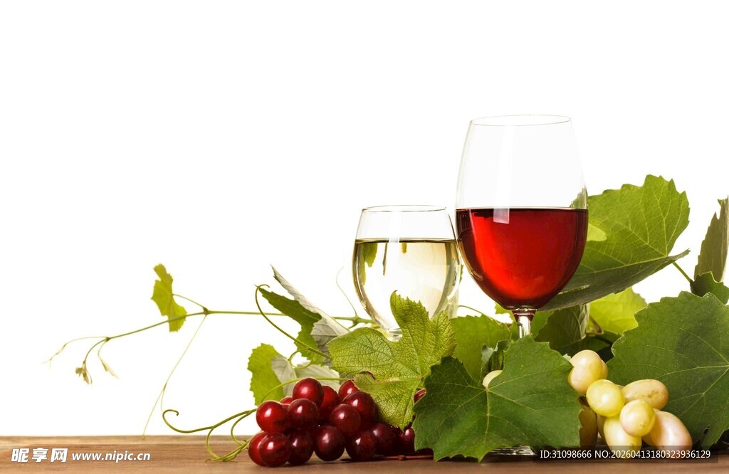 葡萄美酒与新鲜葡萄