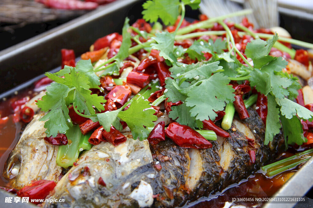 香辣烤鱼鲜香诱人