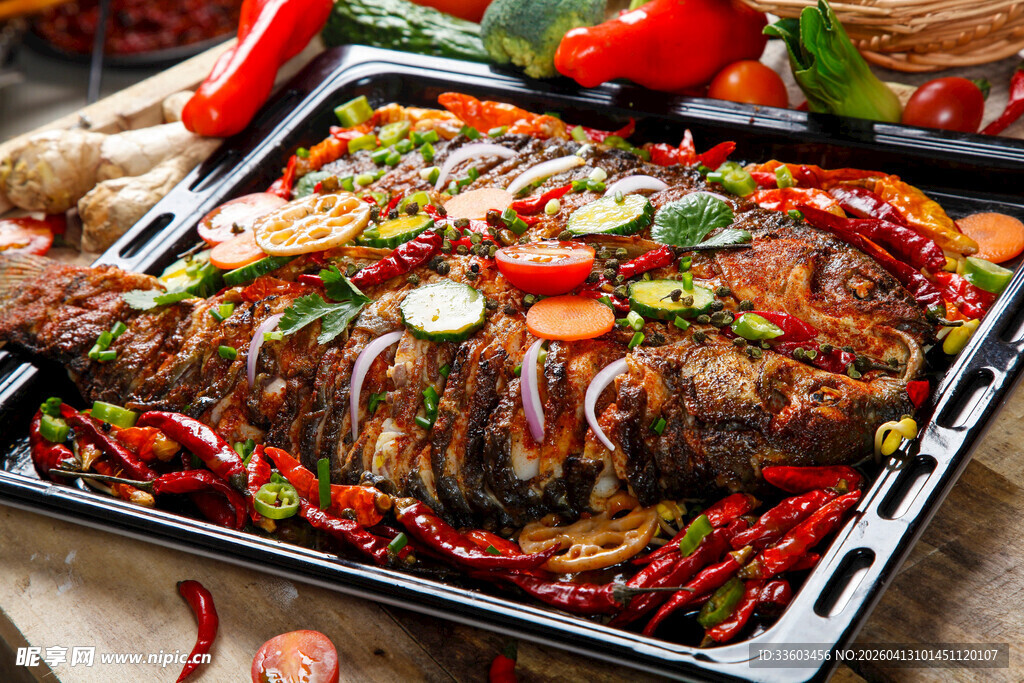 美味香辣烤鱼诱人呈现