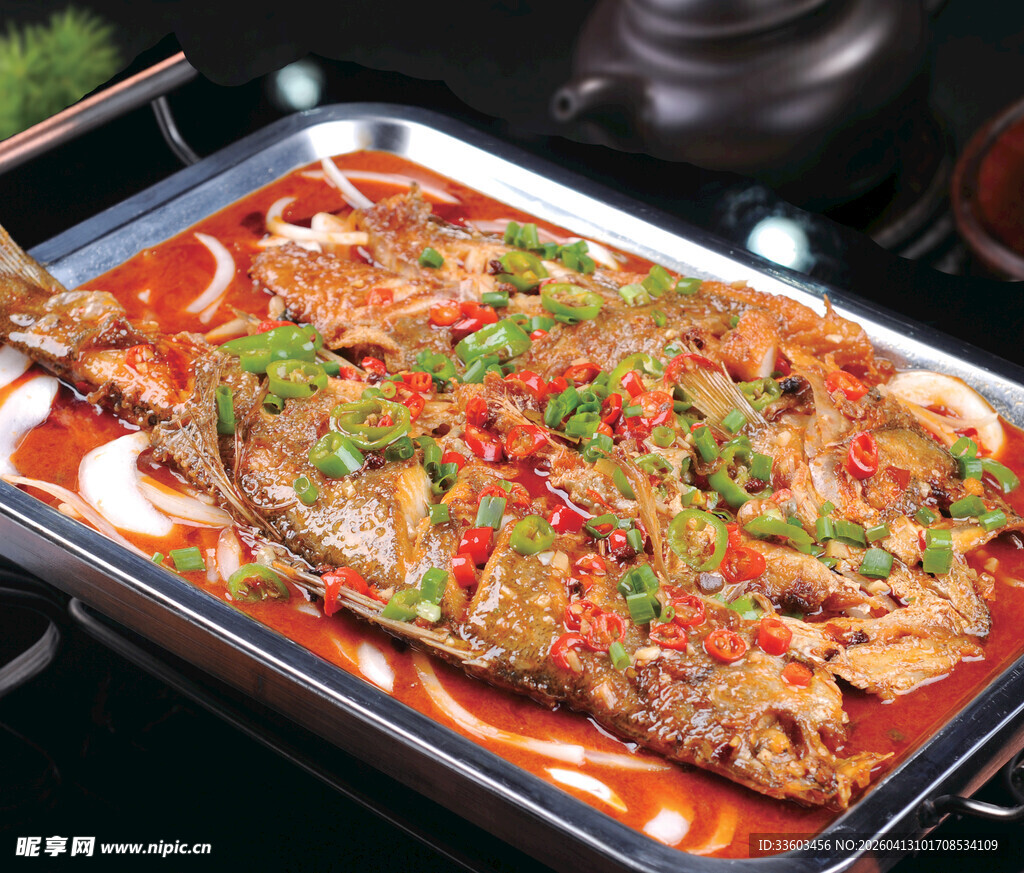 香辣烤鱼美味诱人